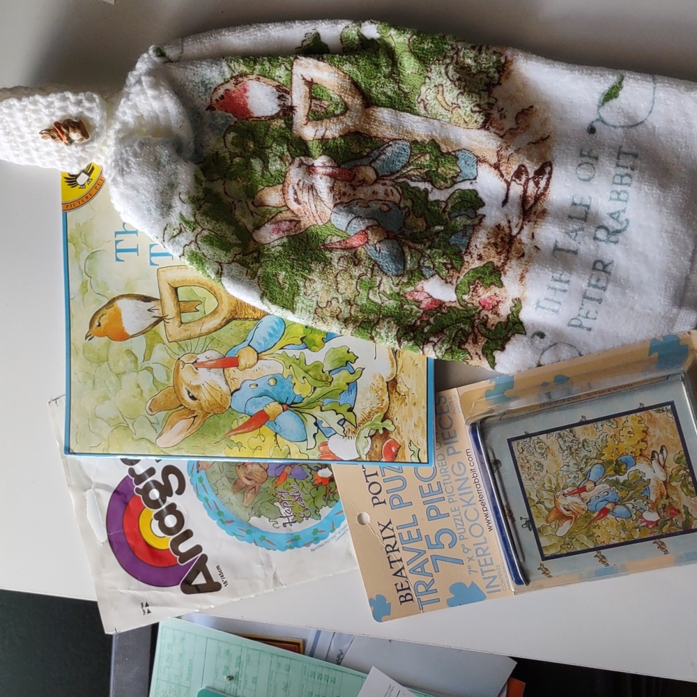 Peter Rabbit gift sets - Picture 2 of 2